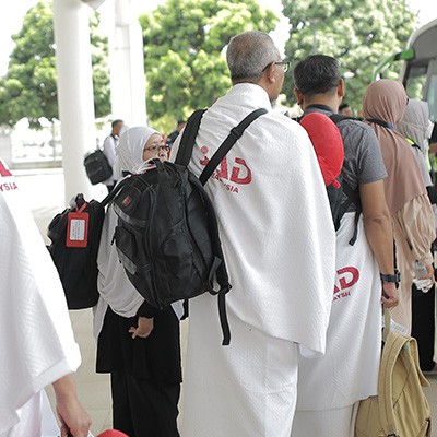 A Comprehensive Guide To Ihram: Practices, Significance, And Preparations